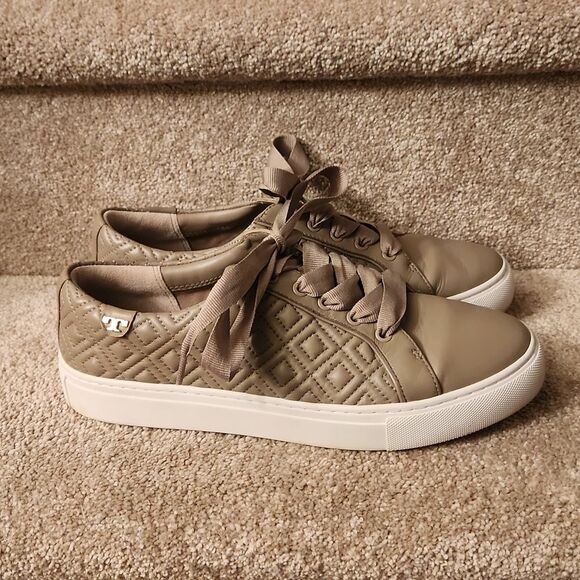 Tory Burch "Marion" Taupe-Colored Quilted Leather Lace-Up Shoes Size 8.5 - Picture 1 of 10